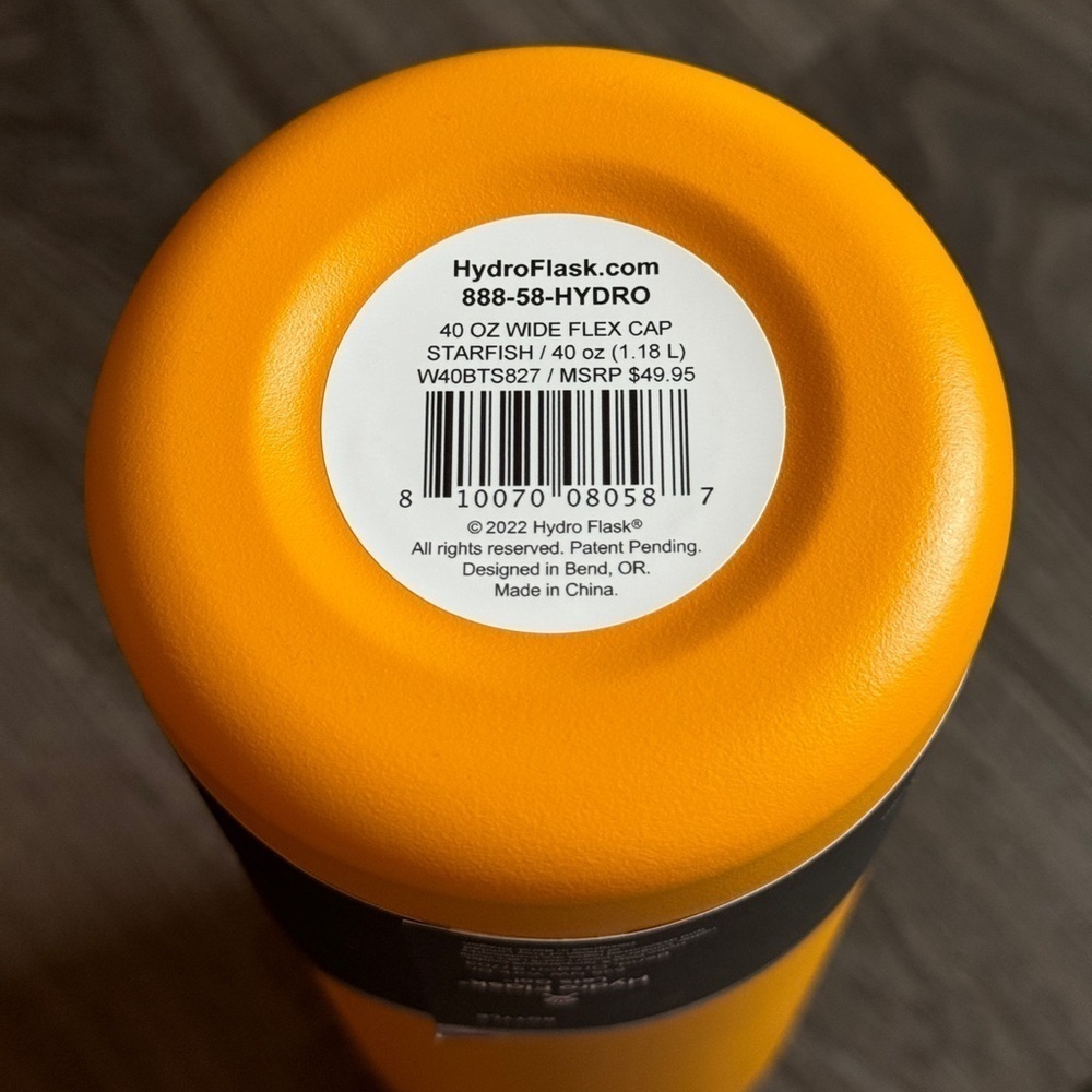 Hydro Flask 40 oz Wide Mouth. Color, orange. NWT hot/cold - Picture 6 of 7